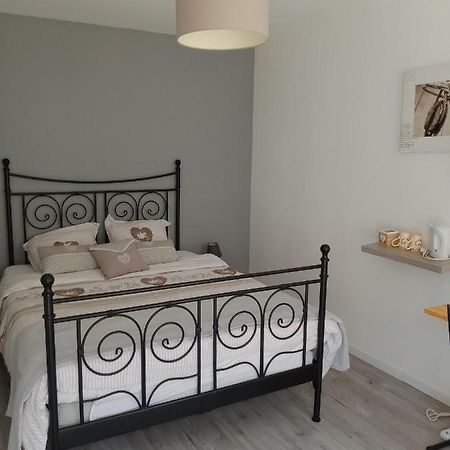 2 Chambres D'Hotes Au Calme Proche Centre Ville Mont-de-Marsan Εξωτερικό φωτογραφία